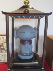 2014.09.07 フロント横なで仏地蔵2